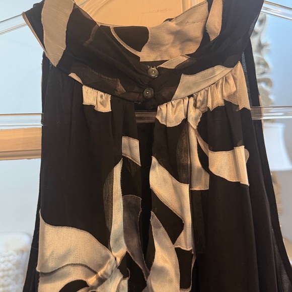 White House Black Market Size L - Picture 4 of 8